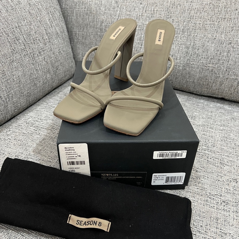 Yeezy Season 8 Shoes